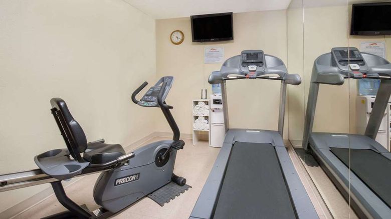 <b>Baymont Inn & Suites Casper East Health</b>. Images powered by <a href="https://iceportal.shijigroup.com/" title="IcePortal" target="_blank">IcePortal</a>.