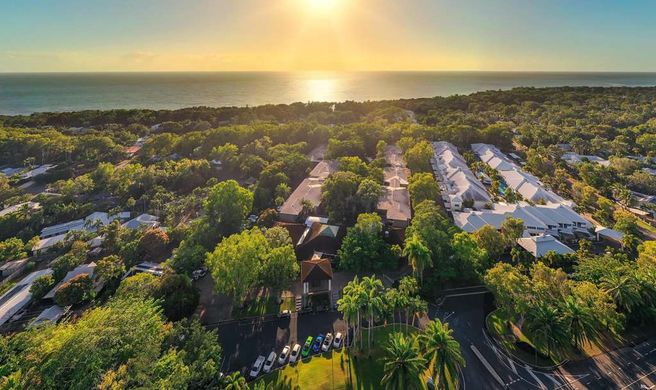 Ramada Resort Port Douglas Exterior