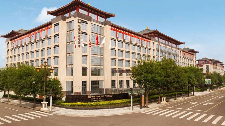 <b>Wyndham Grand Xian South Exterior</b>. Images powered by <a href="https://iceportal.shijigroup.com/" title="IcePortal" target="_blank">IcePortal</a>.