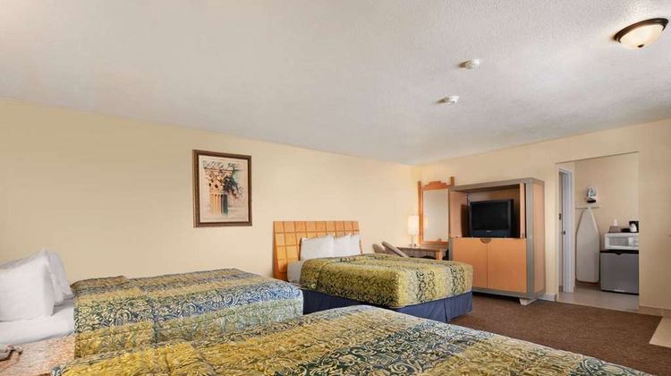 Travelodge Clovis Room