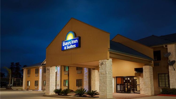 Days Inn & Suites Conroe North Exterior