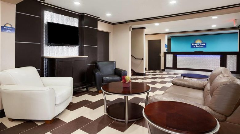 <b>Days Inn & Suites Conroe North Lobby</b>. Images powered by <a href="https://iceportal.shijigroup.com/" title="IcePortal" target="_blank">IcePortal</a>.