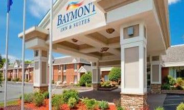 Baymont Inn & Suites Bradley Airport