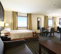Super 8 Fox Creek Room