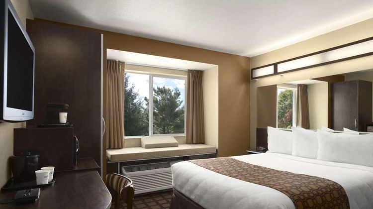 Microtel Inn & Suites Odessa Room