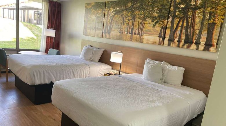 <b>Days Inn Valdosta/Near Valdosta Mall Room</b>. Images powered by <a href="https://iceportal.shijigroup.com/" title="IcePortal" target="_blank">IcePortal</a>.