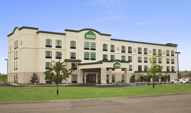 Wingate by Wyndham Bismarck Exterior