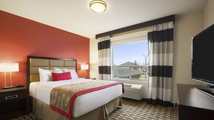 Ramada Edson Suite