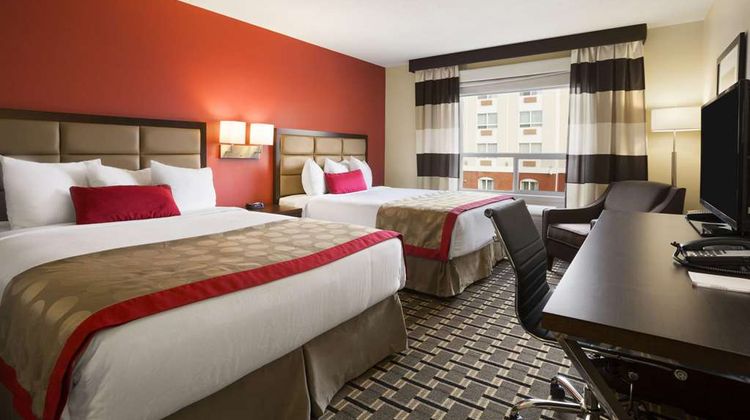 Ramada Edson Suite