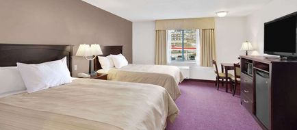 Days Inn Kamloops Room