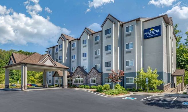 Microtel Inn & Suites Dillsboro/Sylva Exterior