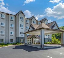Microtel Inn & Suites Dillsboro/Sylva Exterior