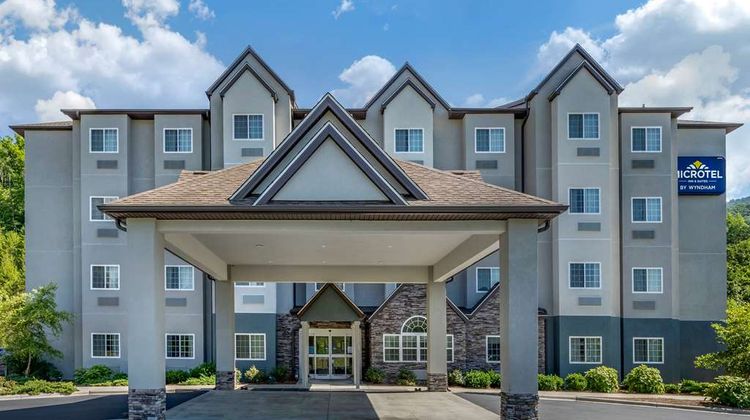 Microtel Inn & Suites Dillsboro/Sylva Exterior