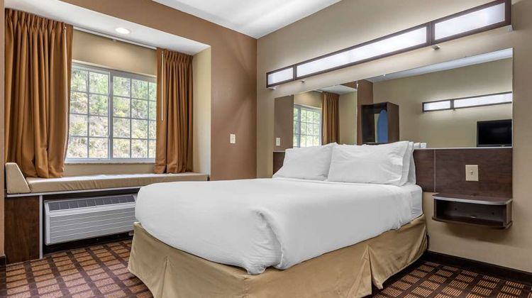 Microtel Inn & Suites Dillsboro/Sylva Room