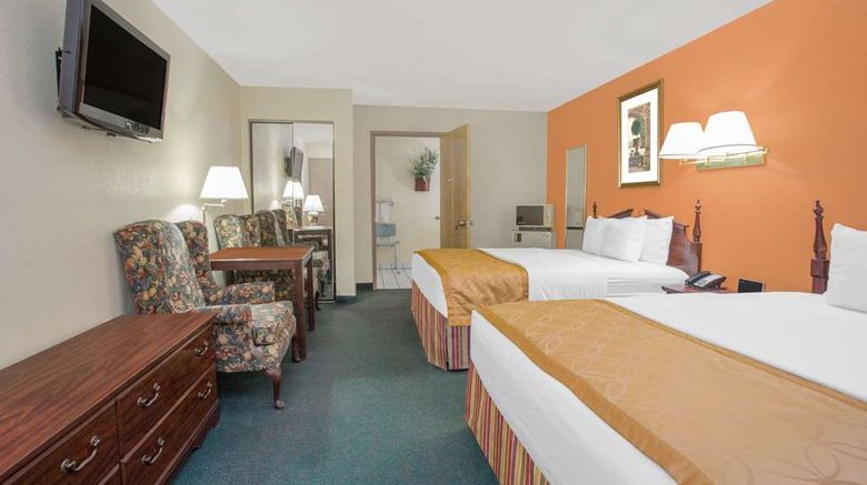 <b>Days Inn & Suites Red Rock-Gallup Room</b>. Images powered by <a href="https://iceportal.shijigroup.com/" title="IcePortal" target="_blank">IcePortal</a>.