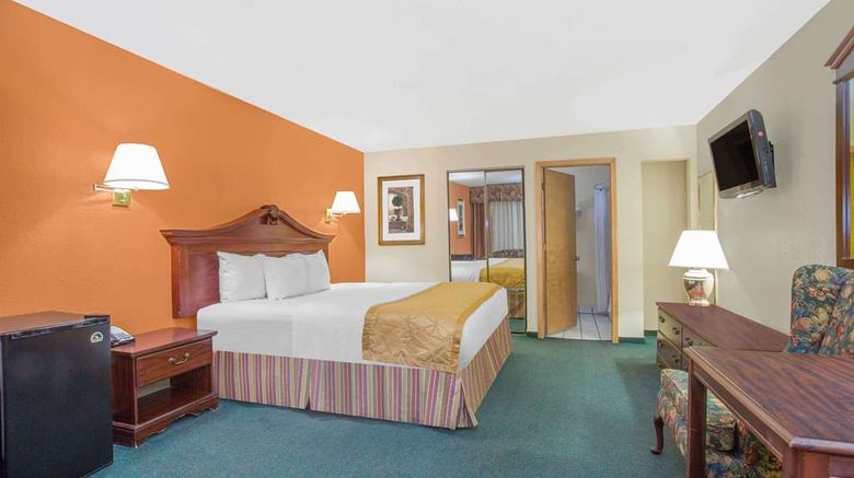 <b>Days Inn & Suites Red Rock-Gallup Room</b>. Images powered by <a href="https://iceportal.shijigroup.com/" title="IcePortal" target="_blank">IcePortal</a>.