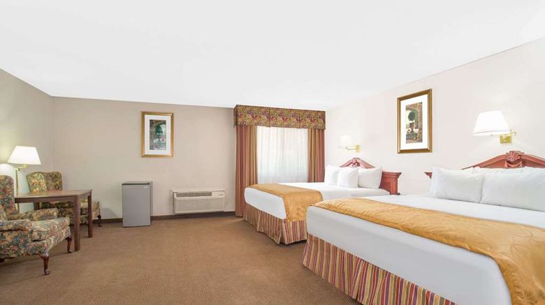 <b>Days Inn & Suites Red Rock-Gallup Suite</b>. Images powered by <a href="https://iceportal.shijigroup.com/" title="IcePortal" target="_blank">IcePortal</a>.