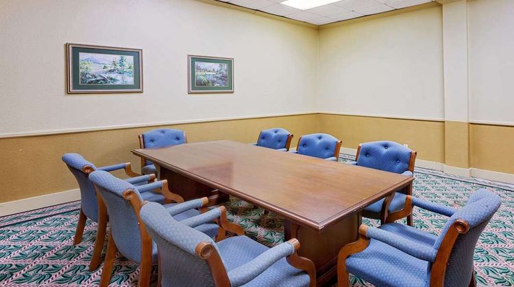 Days Inn Bay City Meeting