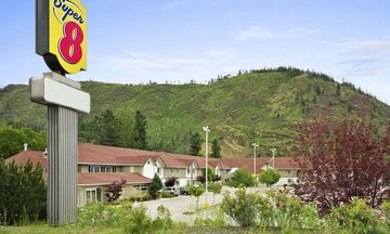 Super 8 West Kelowna