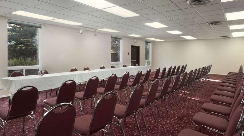 <b>Super 8 West Kelowna Meeting</b>. Images powered by <a href="https://iceportal.shijigroup.com/" title="IcePortal" target="_blank">IcePortal</a>.