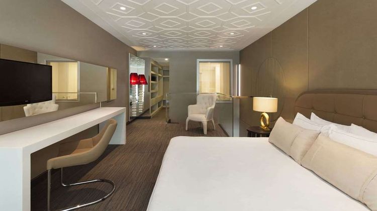 Ramada Hotel and Suites Kemalpasa Izmir Suite