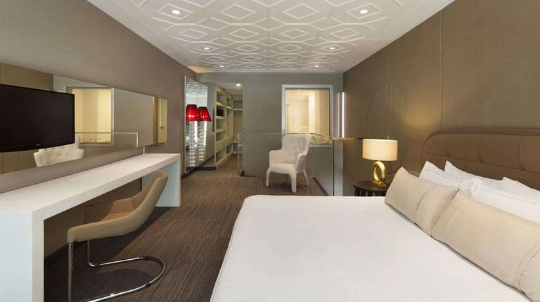 <b>Ramada Hotel and Suites Kemalpasa Izmir Suite</b>. Images powered by <a href="https://iceportal.shijigroup.com/" title="IcePortal" target="_blank">IcePortal</a>.