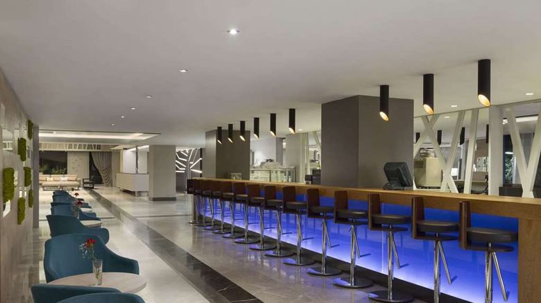 <b>Ramada Hotel and Suites Kemalpasa Izmir Restaurant</b>. Images powered by <a href="https://iceportal.shijigroup.com/" title="IcePortal" target="_blank">IcePortal</a>.