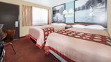 Super 8 Midwest City Room