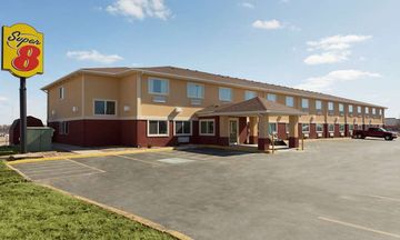 Super 8 Lees Summit