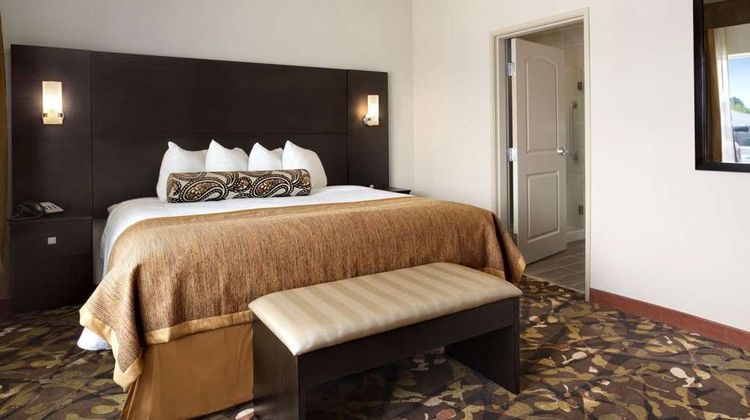 Baymont Inn & Suites Hobbs Room