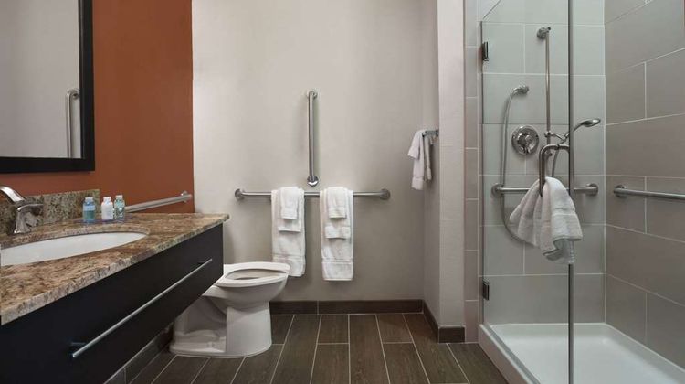 Baymont Inn & Suites Hobbs Room