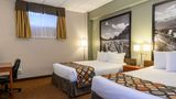 Super 8 Cochrane AB-West Side Drive Room