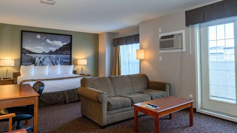 <b>Super 8 Cochrane AB-West Side Drive Suite</b>. Images powered by <a href="https://iceportal.shijigroup.com/" title="IcePortal" target="_blank">IcePortal</a>.