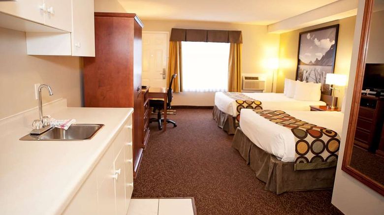 <b>Super 8 Cochrane AB-West Side Drive Room</b>. Images powered by <a href="https://iceportal.shijigroup.com/" title="IcePortal" target="_blank">IcePortal</a>.
