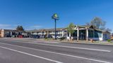 <b>Days Inn by Wyndham Exterior</b>. Images powered by <a href="https://iceportal.shijigroup.com/" title="IcePortal" target="_blank">IcePortal</a>.
