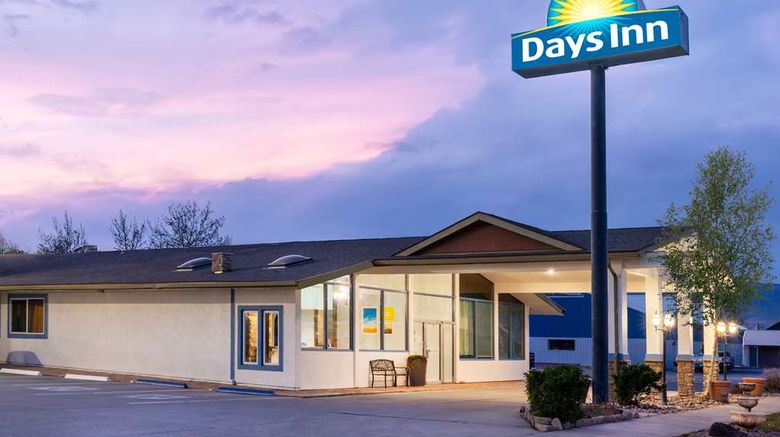<b>Days Inn by Wyndham Exterior</b>. Images powered by <a href="https://iceportal.shijigroup.com/" title="IcePortal" target="_blank">IcePortal</a>.
