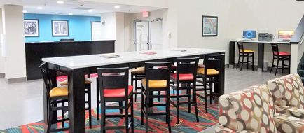 Hawthorn Suites Irving DFW South Lobby