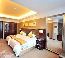 Ramada Pingtan Hotel Room