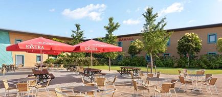 Ramada by Wyndham Cobham Exterior