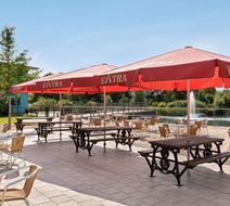 Ramada by Wyndham Cobham Exterior