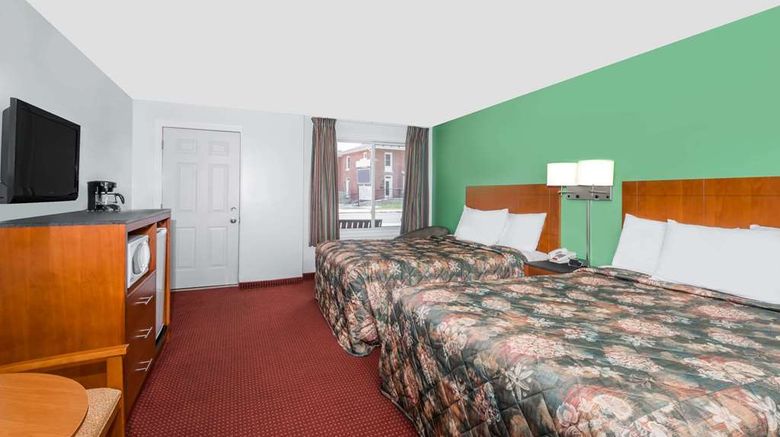<b>Knights Inn Arnprior Room</b>. Images powered by <a href="https://iceportal.shijigroup.com/" title="IcePortal" target="_blank">IcePortal</a>.