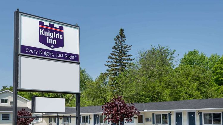 Knights Inn Arnprior Exterior