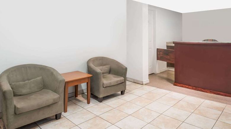 <b>Knights Inn Arnprior Lobby</b>. Images powered by <a href="https://iceportal.shijigroup.com/" title="IcePortal" target="_blank">IcePortal</a>.