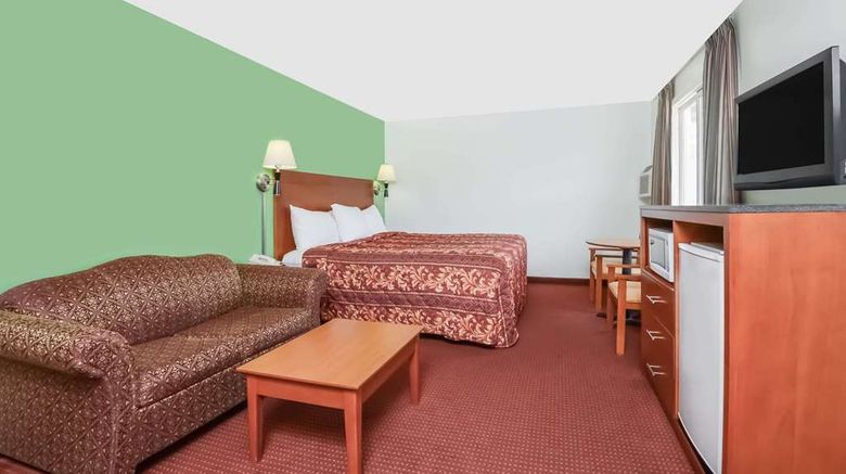 <b>Knights Inn Arnprior Room</b>. Images powered by <a href="https://iceportal.shijigroup.com/" title="IcePortal" target="_blank">IcePortal</a>.