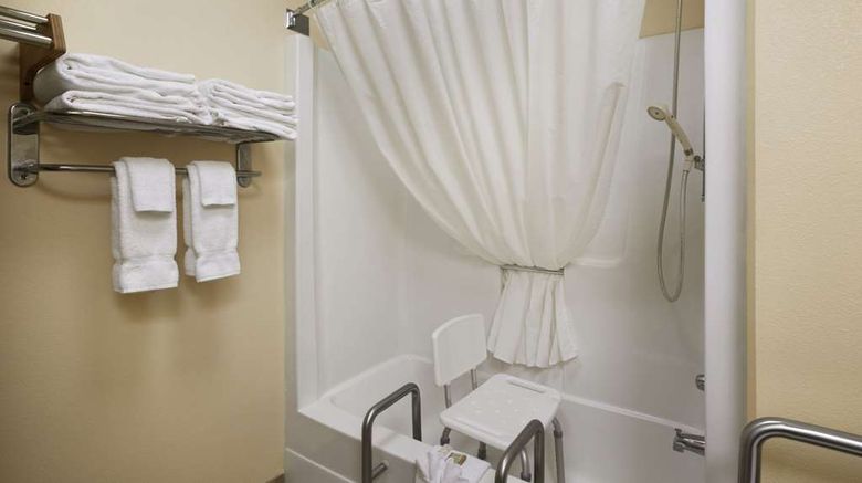 <b>Super 8 Columbia City Room</b>. Images powered by <a href="https://iceportal.shijigroup.com/" title="IcePortal" target="_blank">IcePortal</a>.