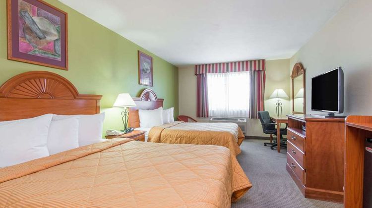 Knights Inn & Suites Gallup Room
