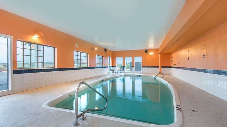 Knights Inn & Suites Gallup Pool