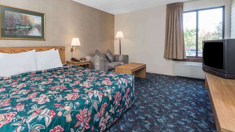 <b>Knights Inn Dayton North Room</b>. Images powered by <a href="https://iceportal.shijigroup.com/" title="IcePortal" target="_blank">IcePortal</a>.