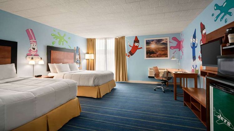 Days Hotel Allentown Airport Room