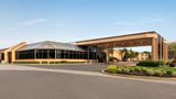 Days Hotel Allentown Airport Exterior